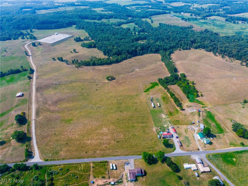 Lewis Road Salineville OH 43945