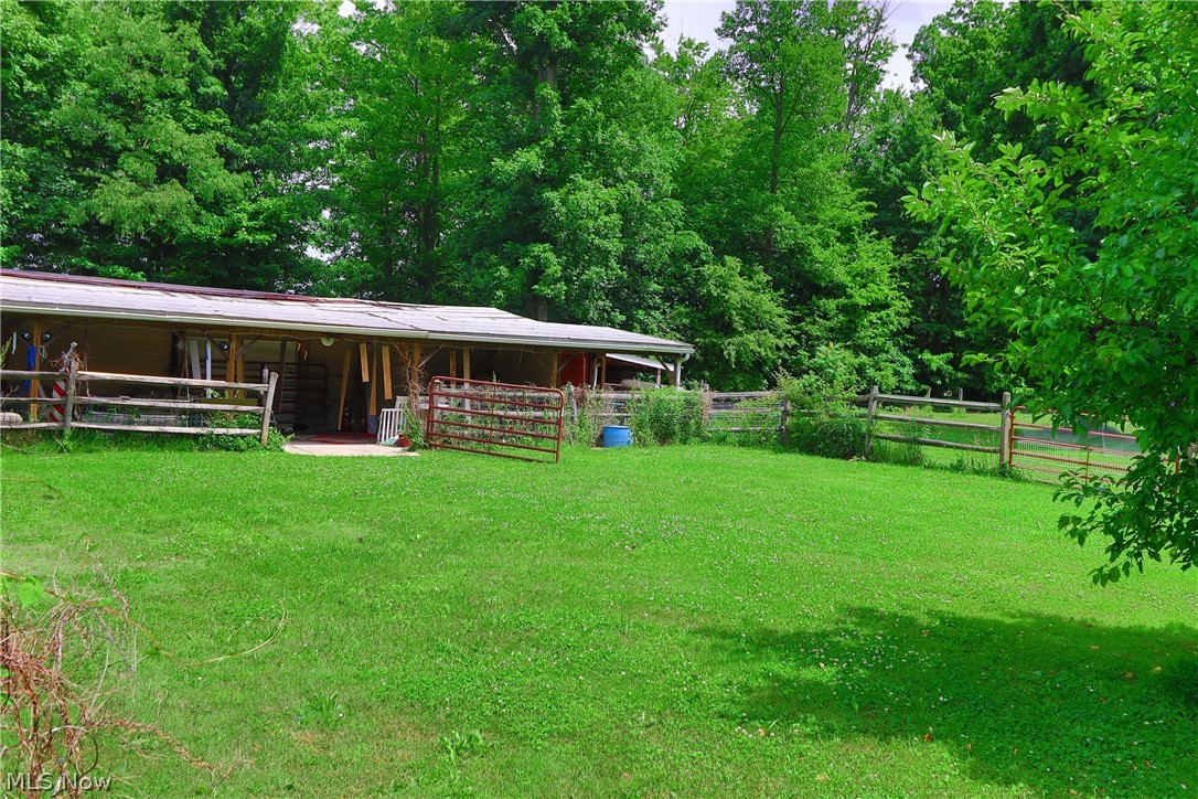 7250 Brakeman Road Leroy OH 44077