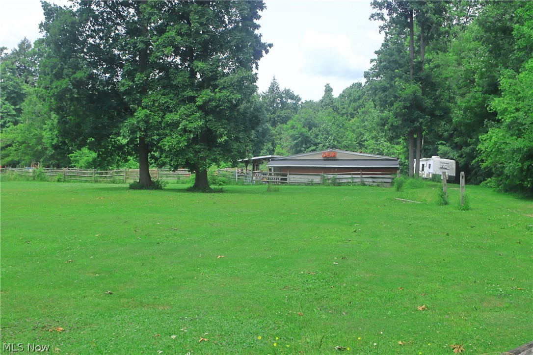 7250 Brakeman Road Leroy OH 44077
