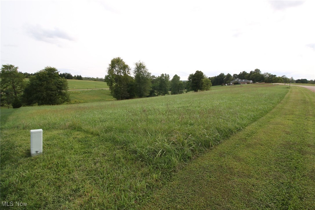 5050 Wilshire Drive Zanesville OH 43701