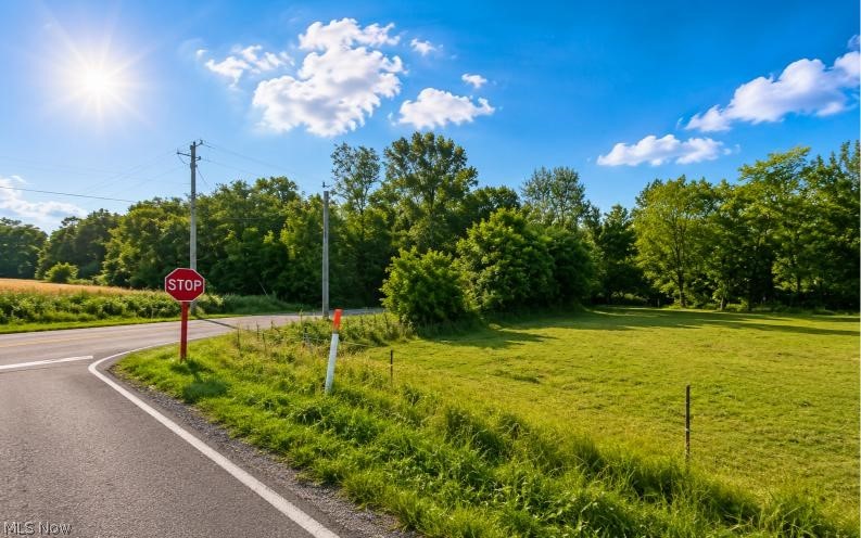 6914 Westfall Street SE Waynesburg OH 44688
