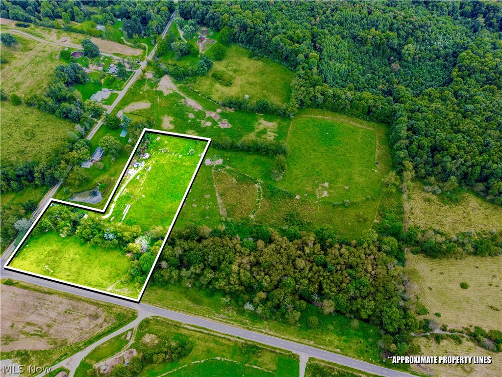 6914 Westfall Street SE Waynesburg OH 44688