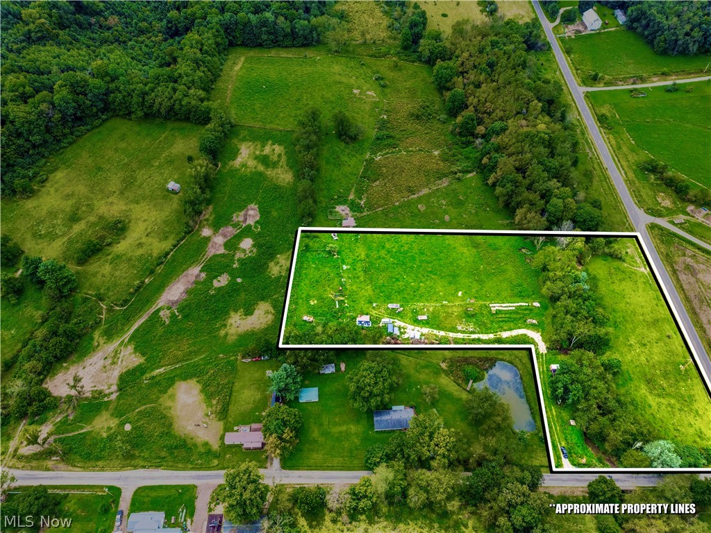 6914 Westfall Street SE Waynesburg OH 44688