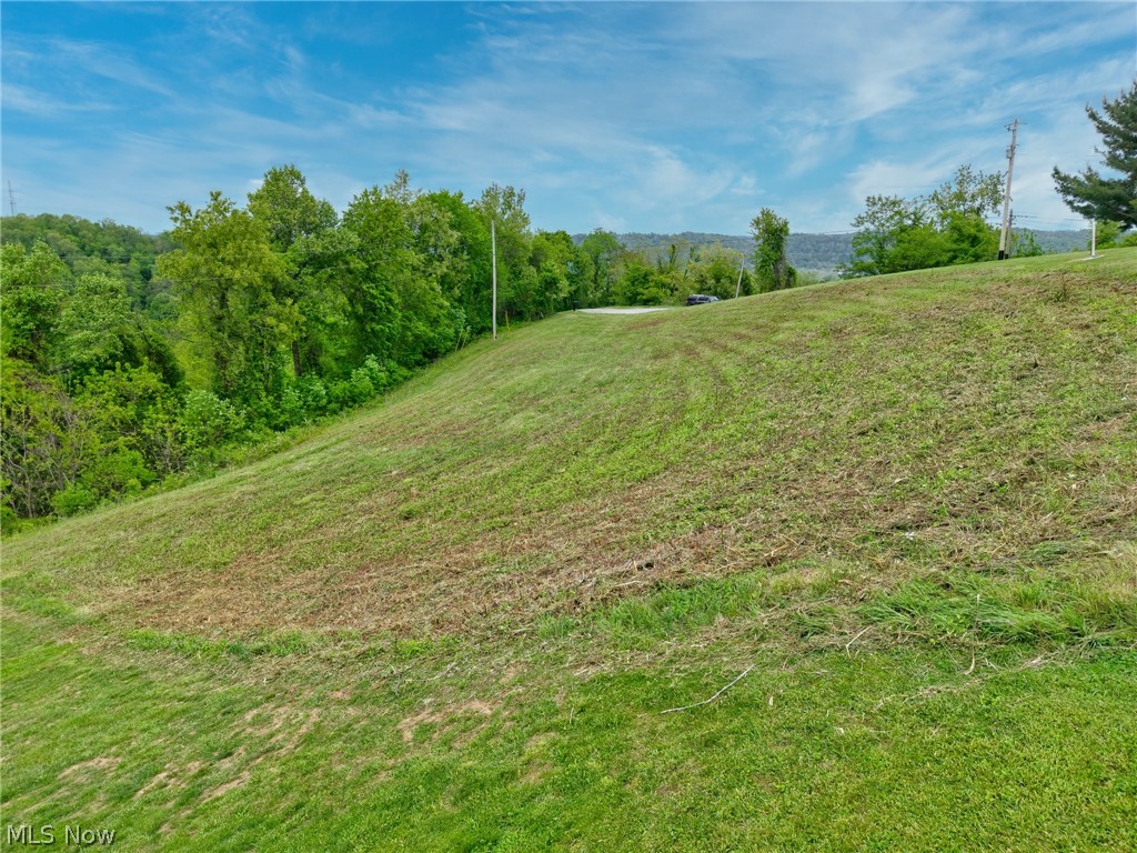 Country Boulevard Lot 7 Clarington OH 43915