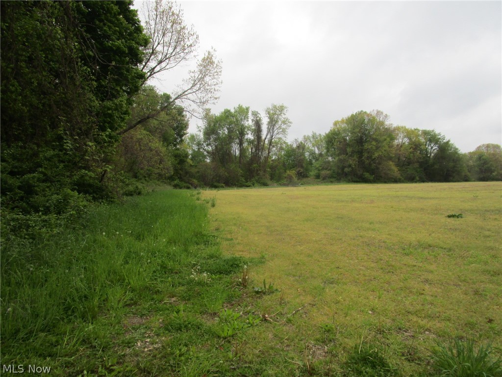Daniels Avenue Conneaut OH 44030