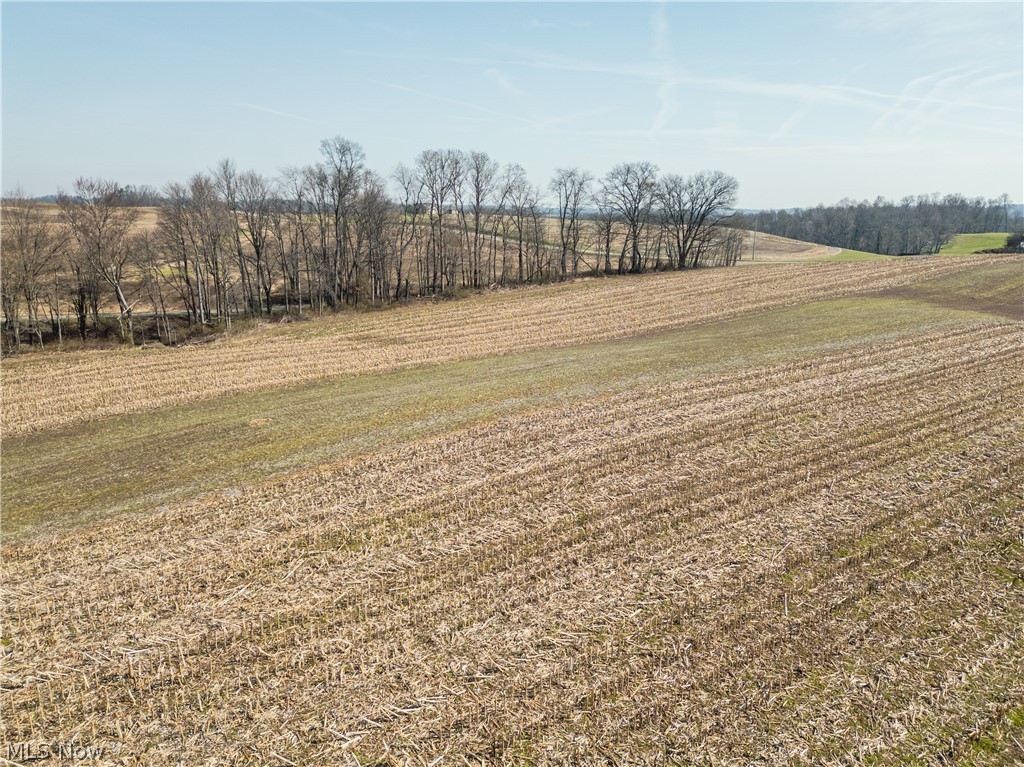 Pleasant Hill Drive Fresno OH 43824