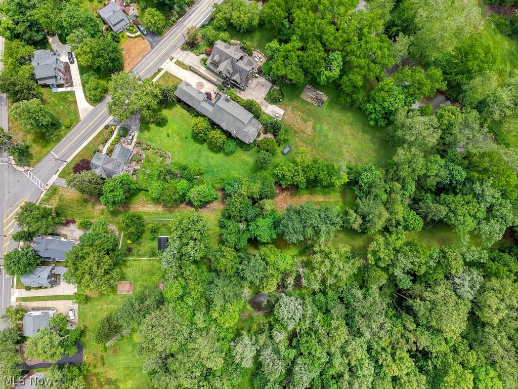 106 Solon Road Chagrin Falls OH 44022