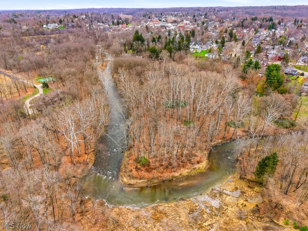 106 Solon Road Chagrin Falls OH 44022