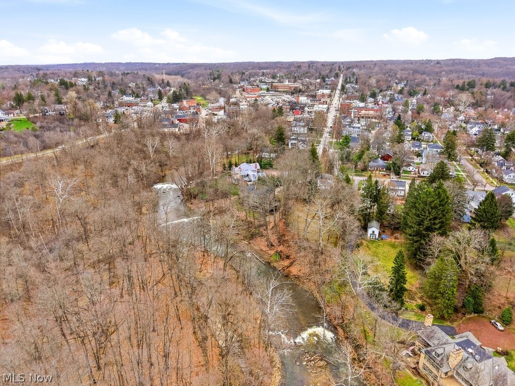 106 Solon Road Chagrin Falls OH 44022