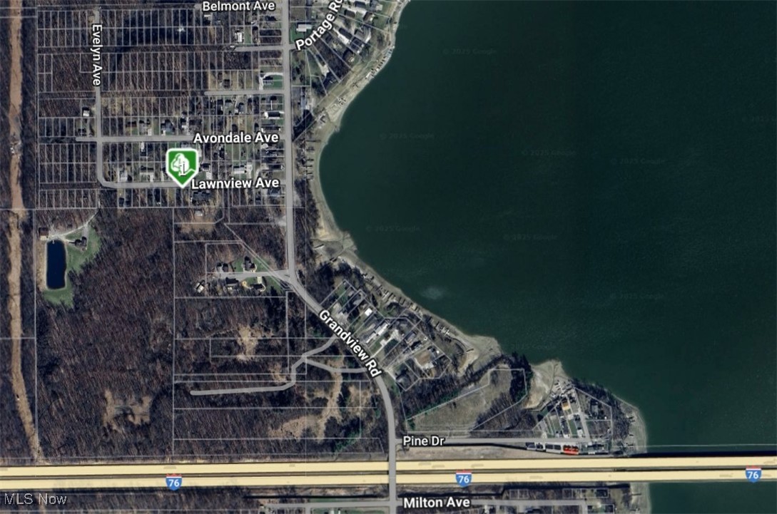 Lawnview Avenue Lake Milton OH 44429