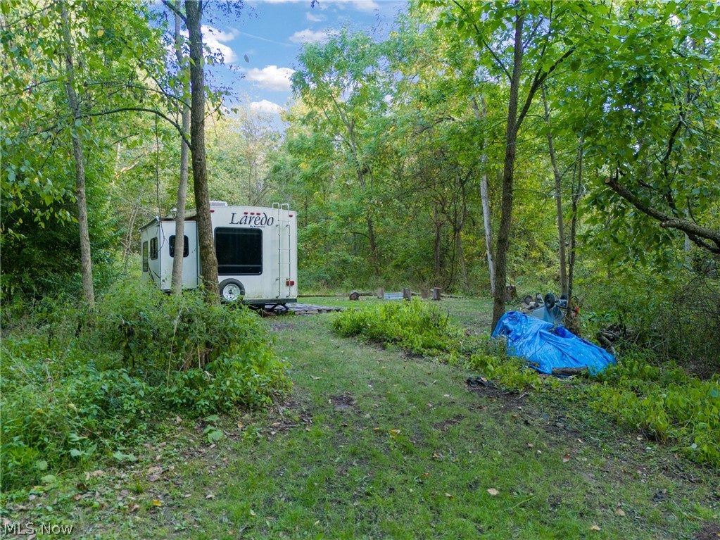 1135 N Mahoning Portage Co Line Road Lake Milton OH 44429