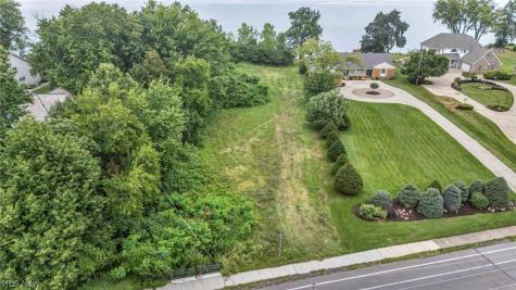 E Lake Road Sheffield Lake OH 44054