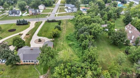 E Lake Road Sheffield Lake OH 44054