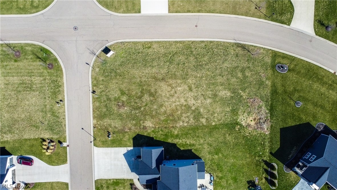 Ville Ridgecourt Street NW North Canton OH 44720