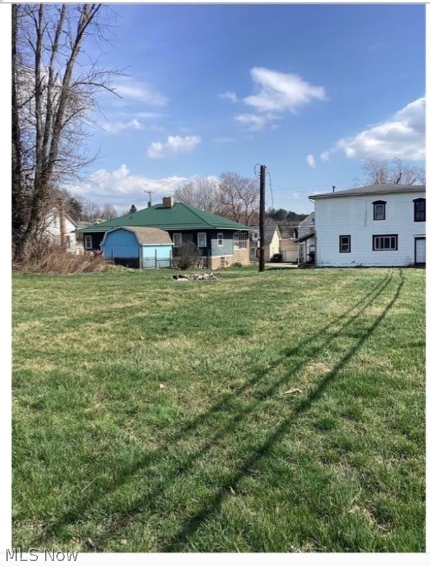 N Philadelphia Rear Freeport OH 43973