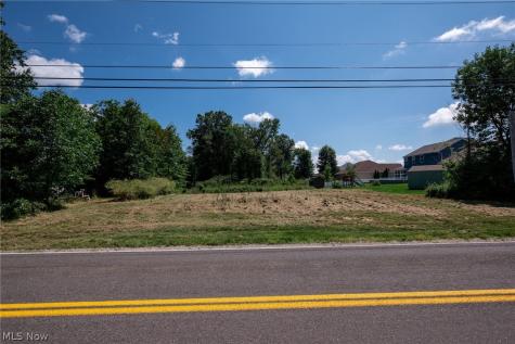 1808 Sandy Lake Road Ravenna OH 44266