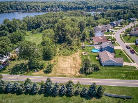 1808 Sandy Lake Road Ravenna OH 44266