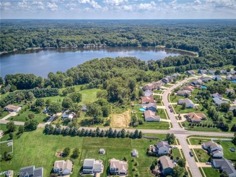 1808 Sandy Lake Road Ravenna OH 44266