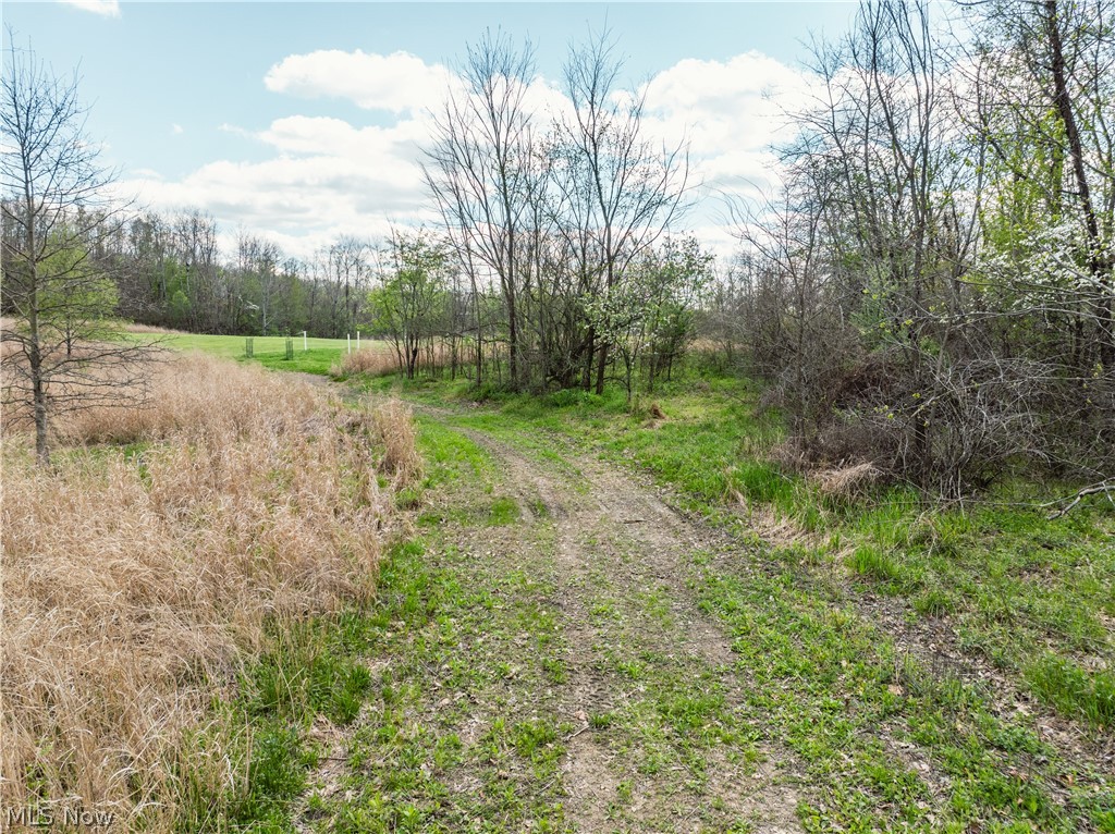 Edwards Ridge Road Uhrichsville OH 44683