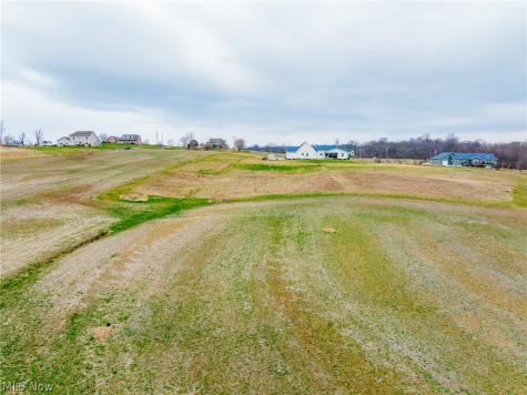 Pigeon Run Avenue SW Navarre OH 44662