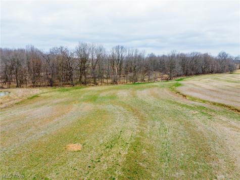 Pigeon Run Avenue SW Navarre OH 44662