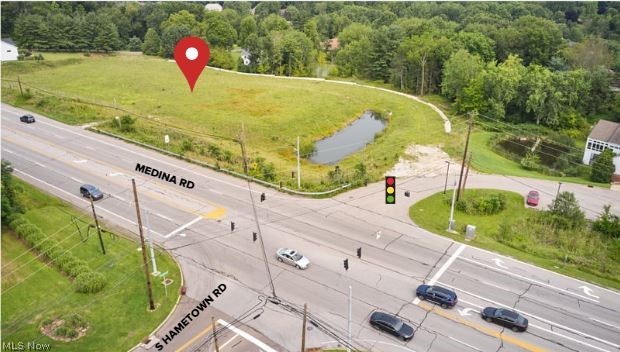 V/l 4655 Medina Road Copley OH 44321
