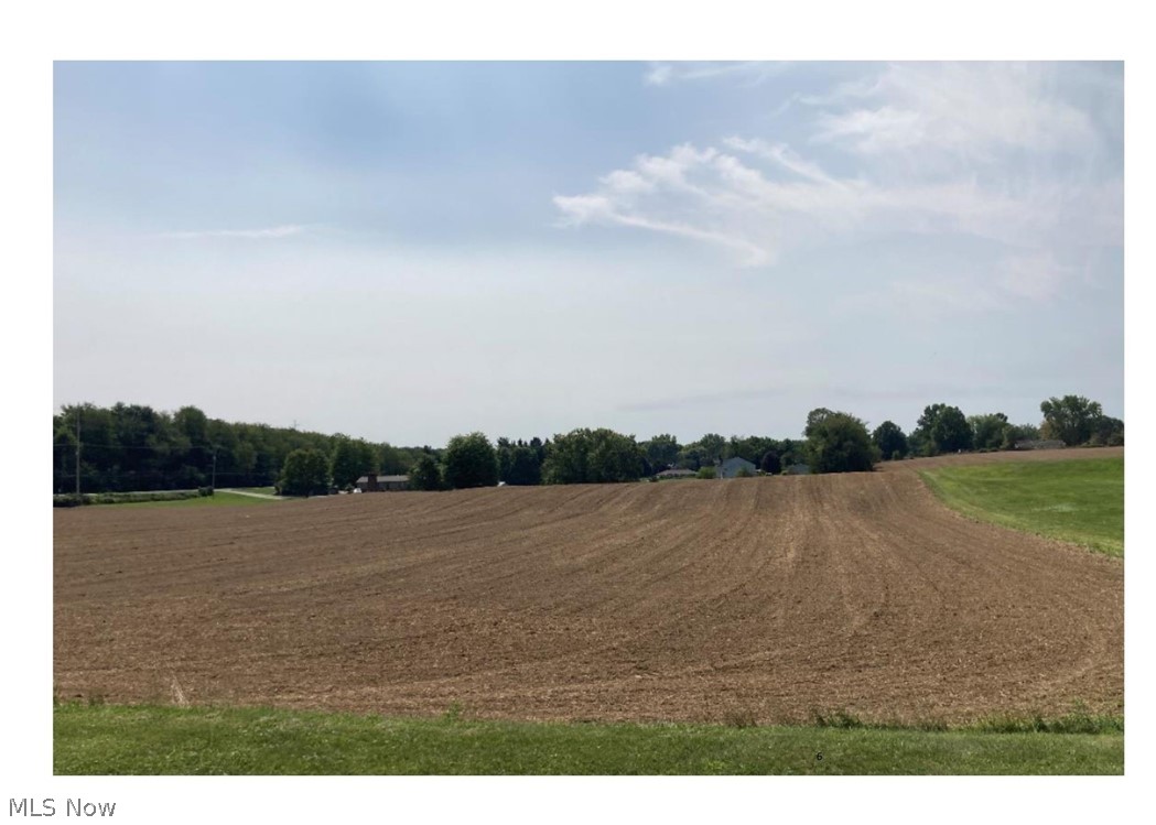 V/l - 33 Ac S Arlington Road Clinton OH 44216