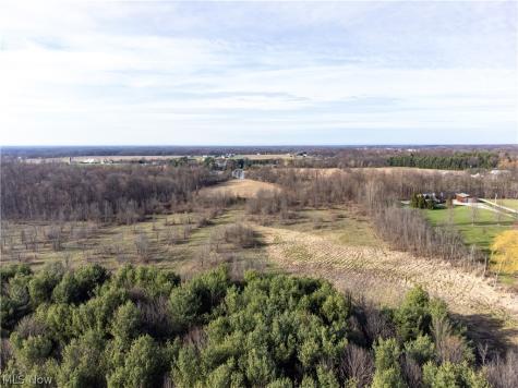 9608 Norwalk Road Litchfield OH 44253