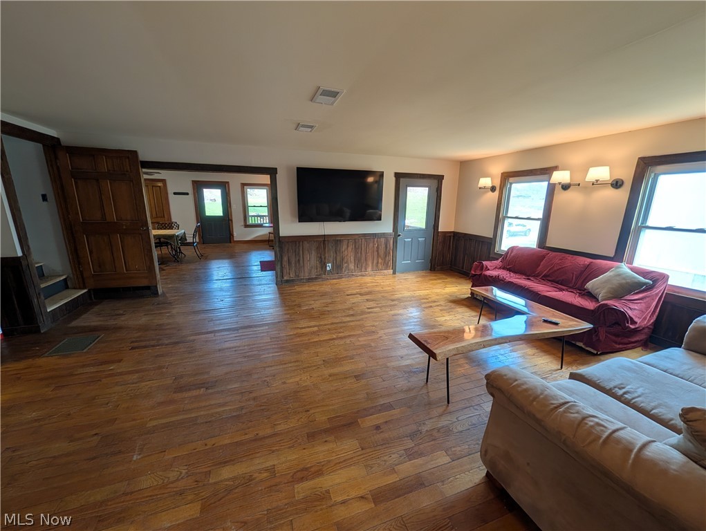 5696 Township Road 289 Hammondsville OH 43945