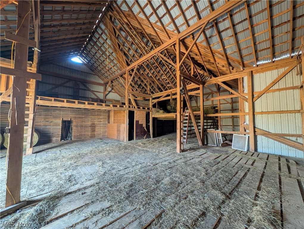 5696 Township Road 289 Hammondsville OH 43945