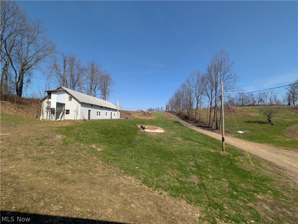 5696 Township Road 289 Hammondsville OH 43945