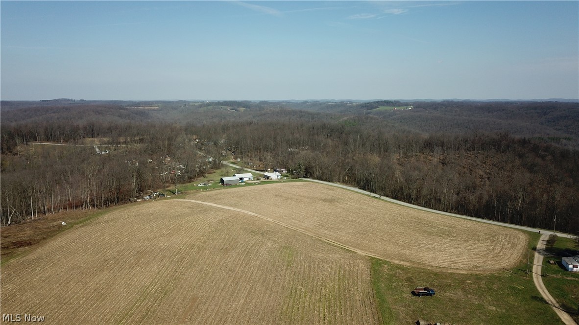 5696 Township Road 289 Hammondsville OH 43945