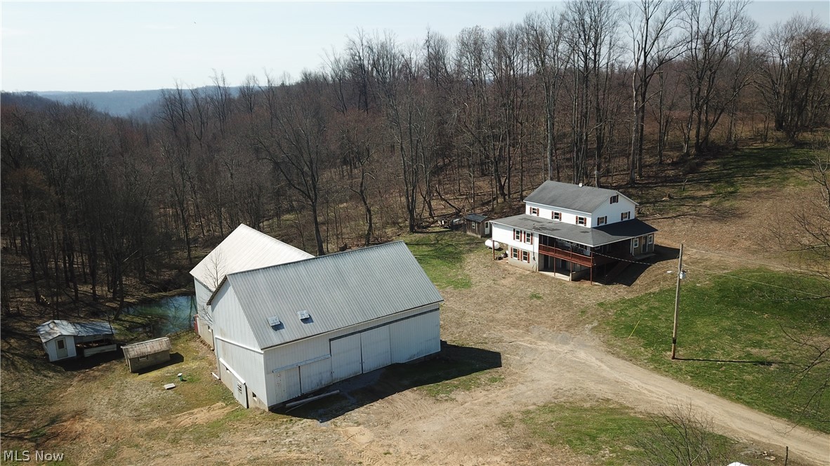 5696 Township Road 289 Hammondsville OH 43945