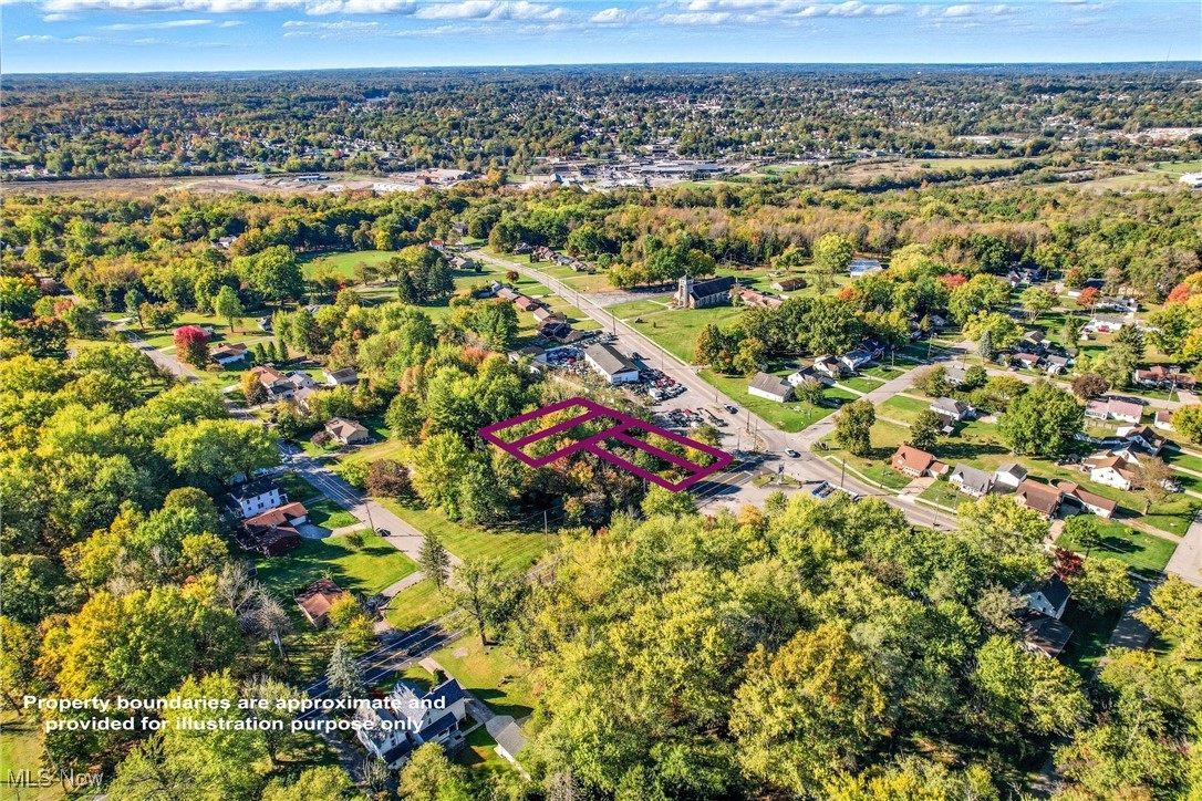 3307 Upland Struthers OH 44471