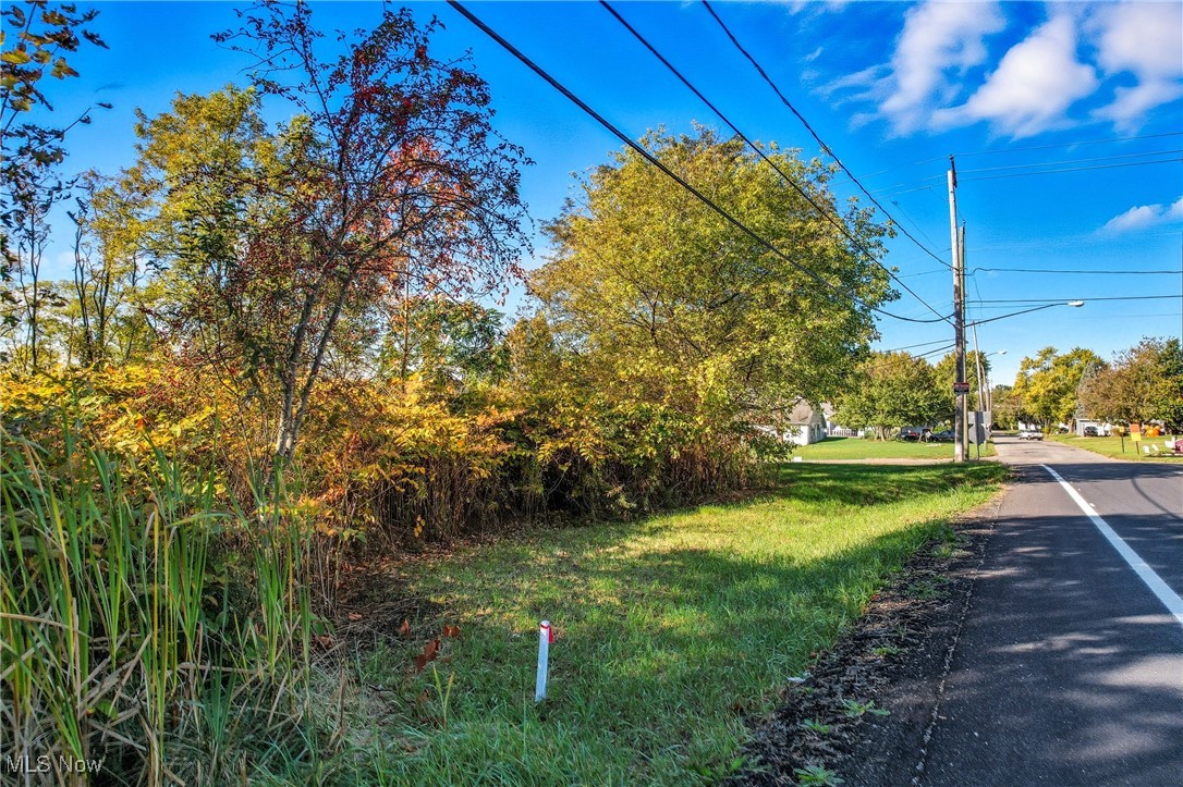 3307 Upland Struthers OH 44471