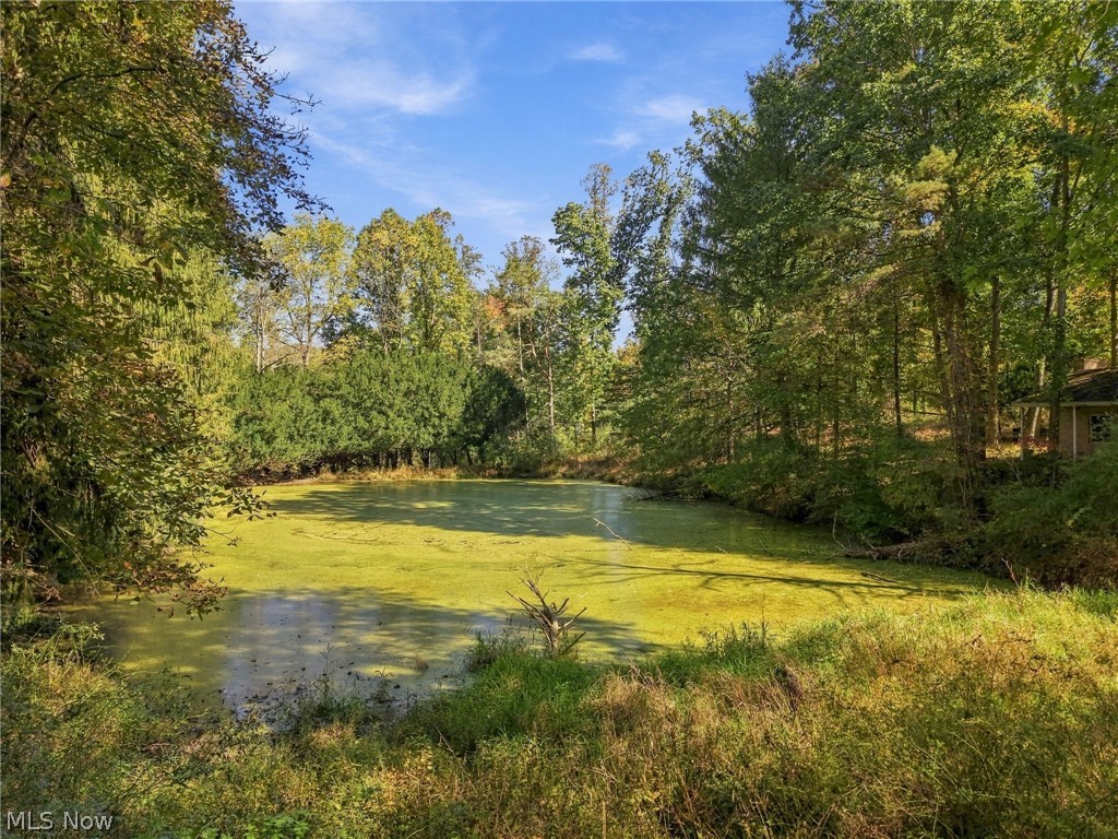2274 N Orchard Road NE Bolivar OH 44612