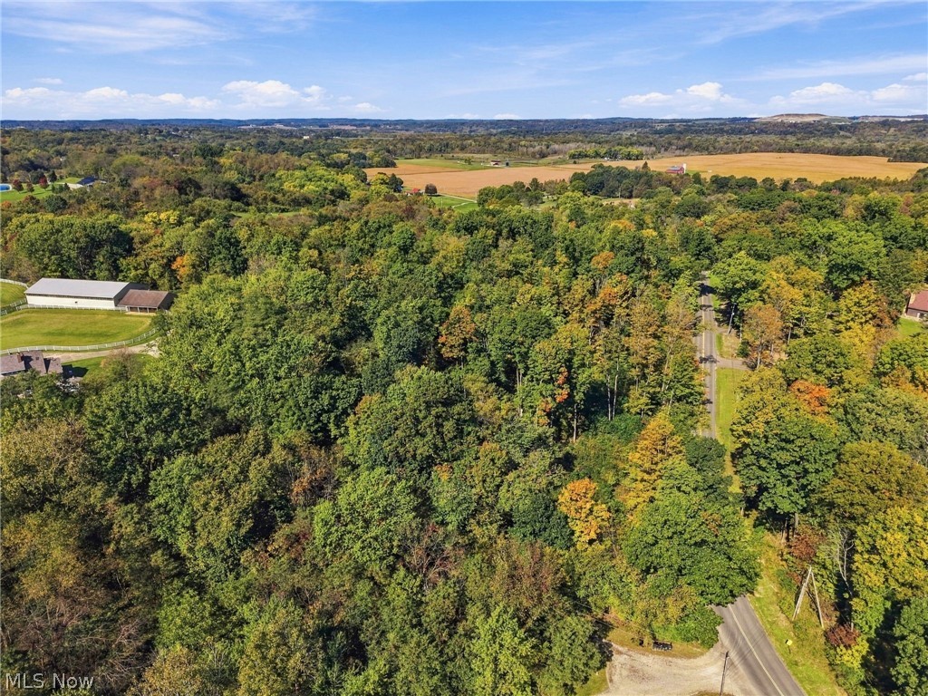 2274 N Orchard Road NE Bolivar OH 44612