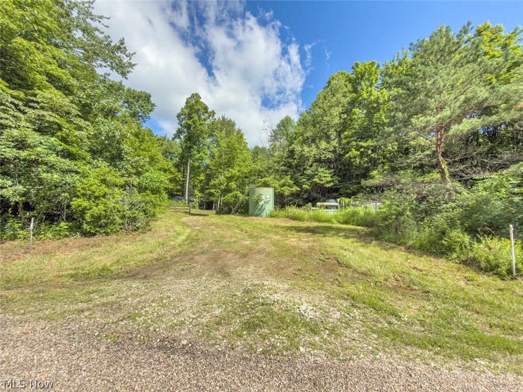 6985 Brush Run Road Cambridge OH 43725