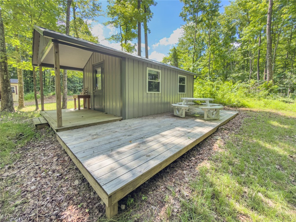 6985 Brush Run Road Cambridge OH 43725