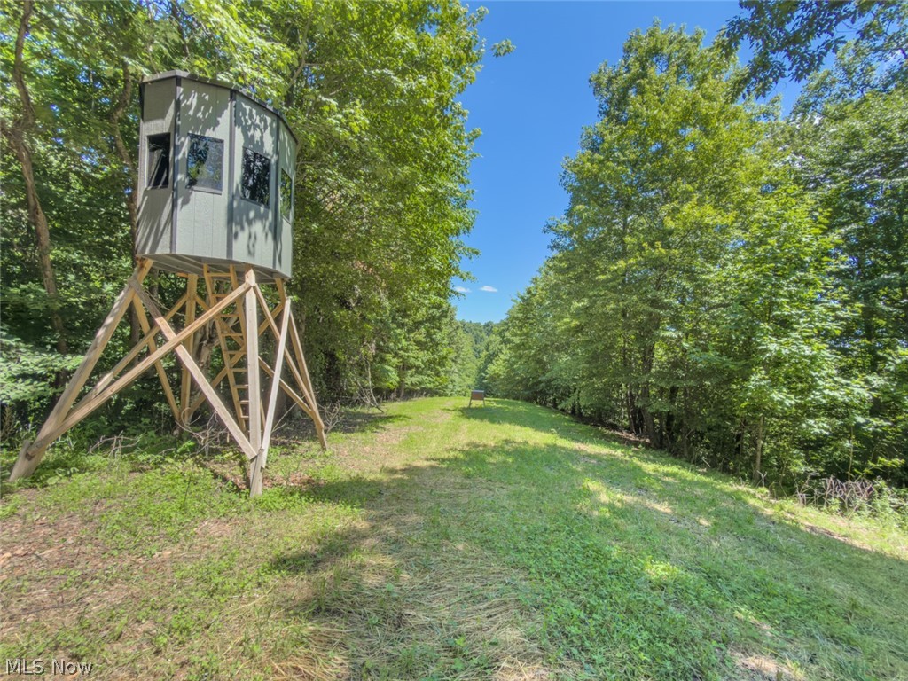 6985 Brush Run Road Cambridge OH 43725