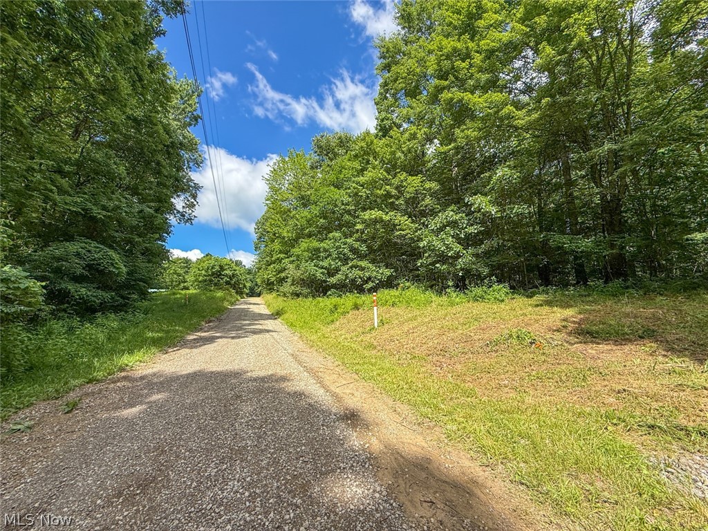6985 Brush Run Road Cambridge OH 43725