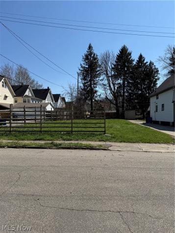 2208 Hurley Avenue Cleveland OH 44109