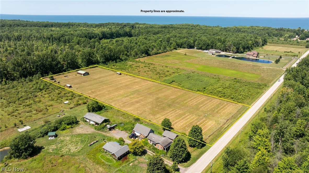 4759 Ninevah Road Ashtabula OH 44004