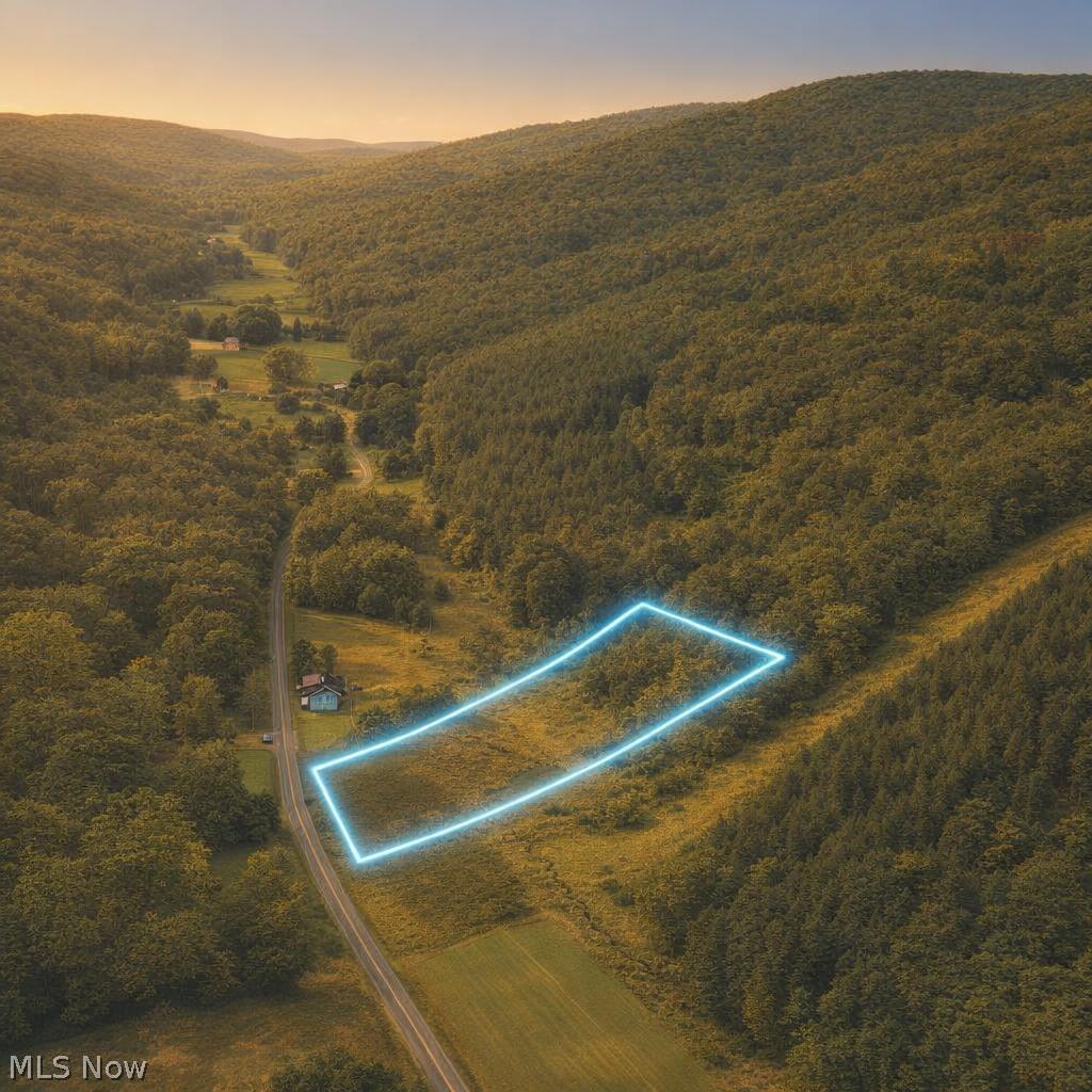0 Trail 213 Uhrichsville OH 44683