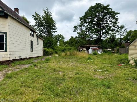 4926 Frazee Avenue Cleveland OH 44127