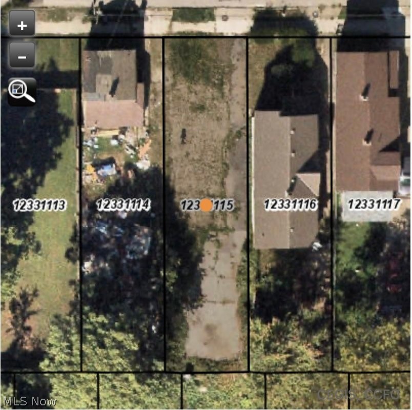 4926 Frazee Avenue Cleveland OH 44127