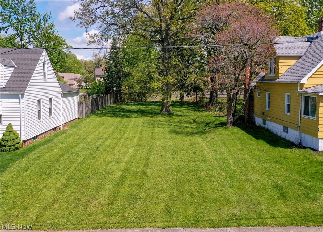 911 E 232nd Street Euclid OH 44123