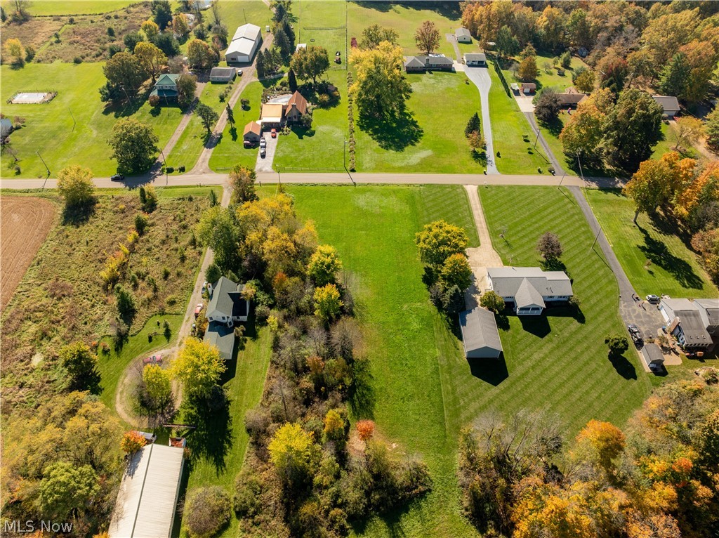 V/l Cenfield Street NE Alliance OH 44601