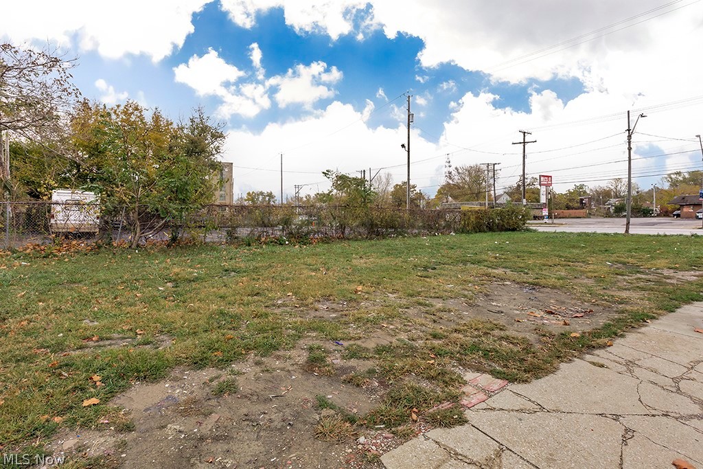 12601 Saint Clair Avenue Cleveland OH 44108