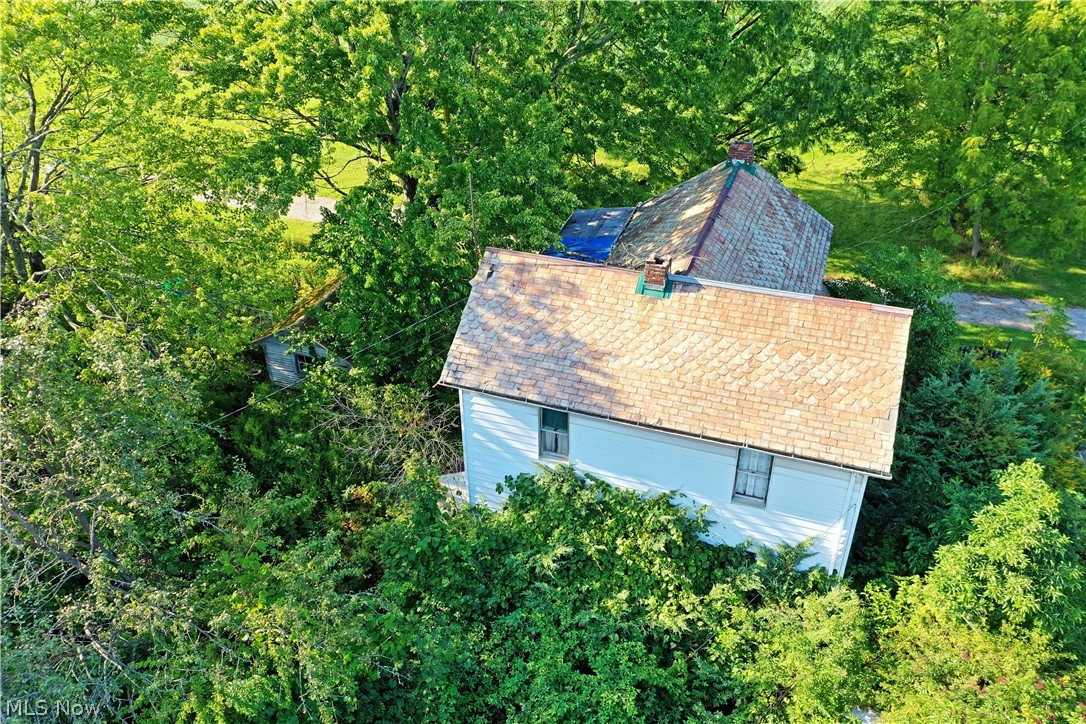3229 State Route 7 Fowler OH 44418